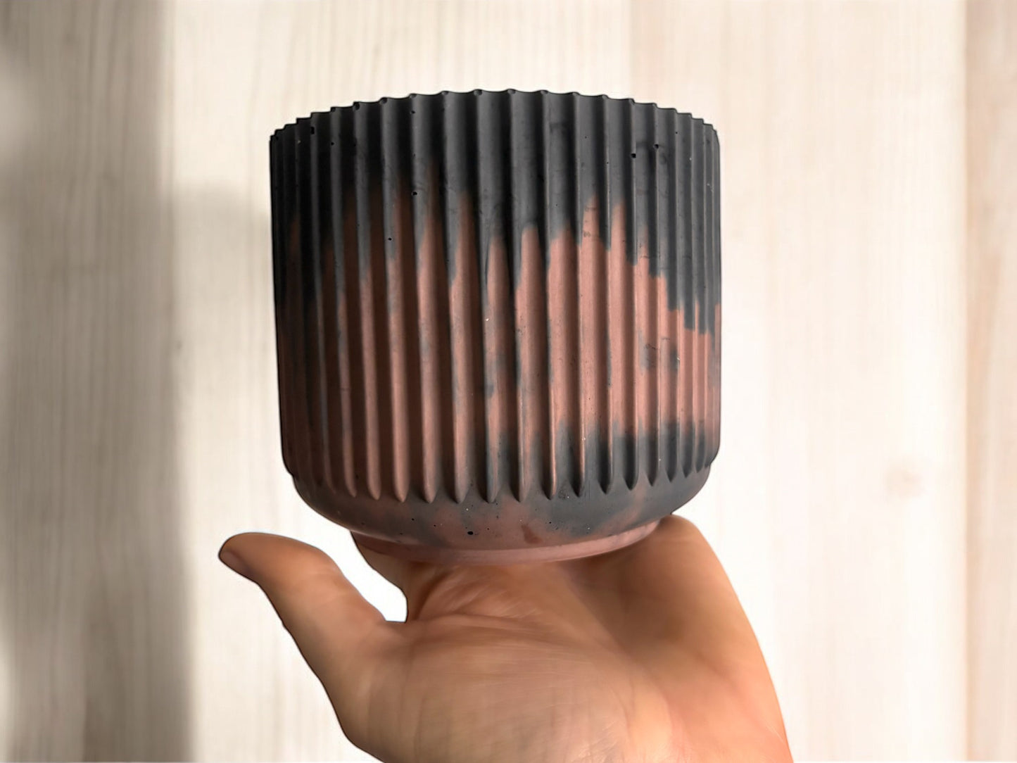 PLEATED CANDLE - Charcoal & Rust