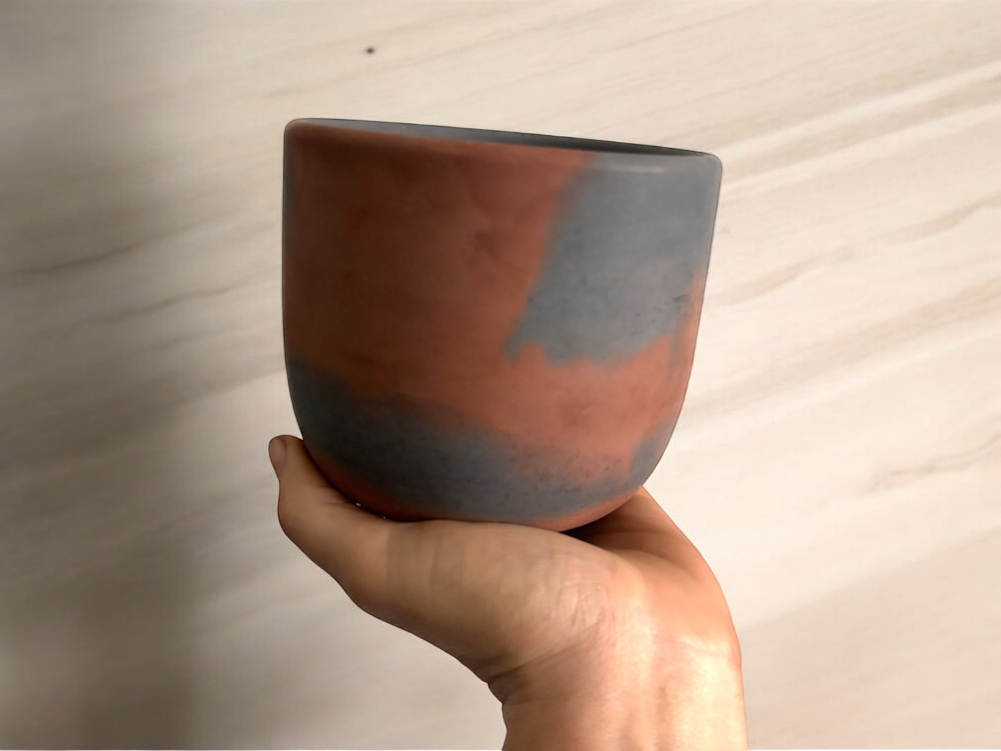 SMOOTH CANDLE - Charcoal & Rust