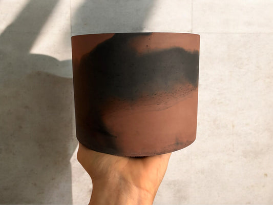 SUNDOWN PLANTER - Rust & Black