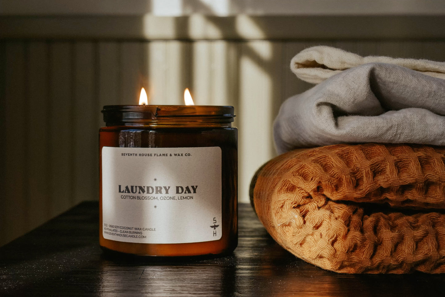 LAUNDRY DAY - Cotton & Sandalwood